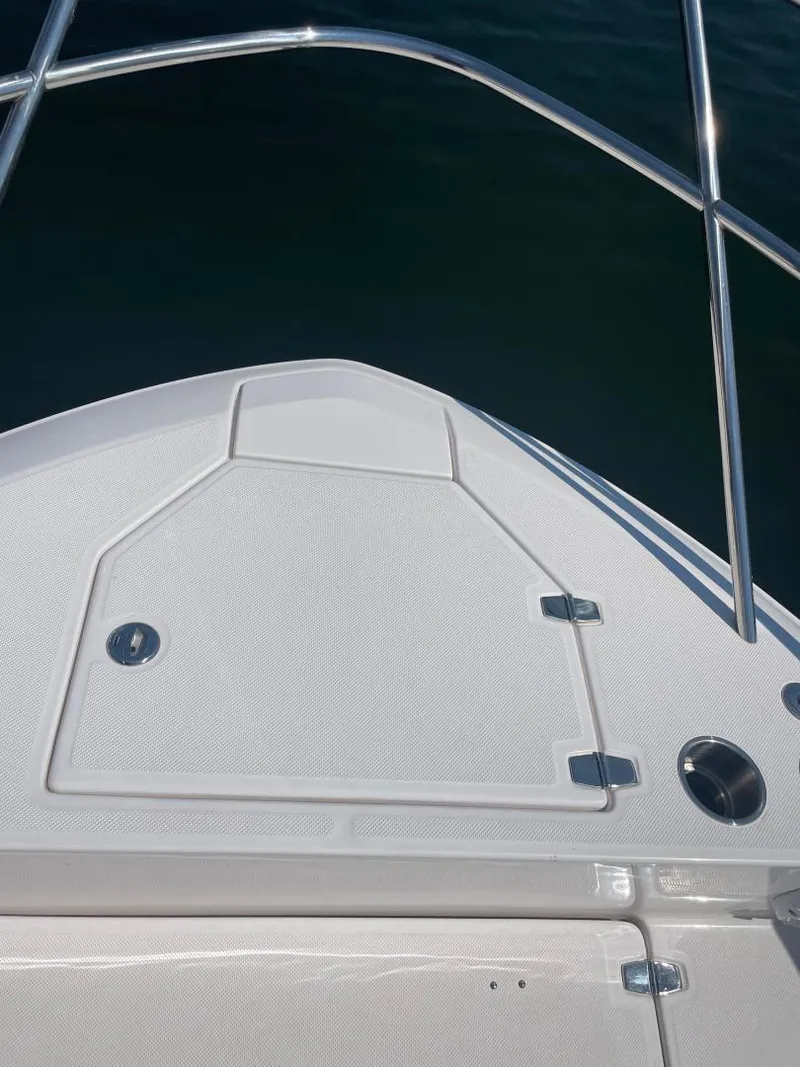 Slide: The Image of Regal 36XO 2021 - 3489490