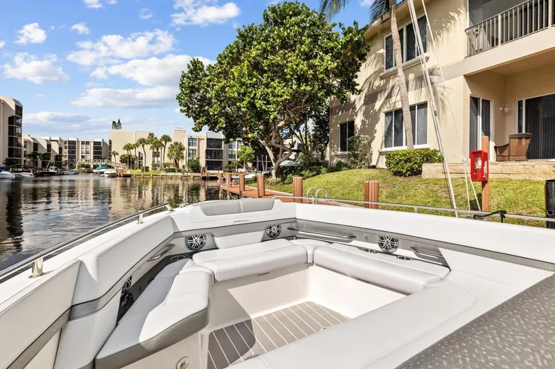 Slide: The Image of Formula 380 SSC 2021 - 3516106