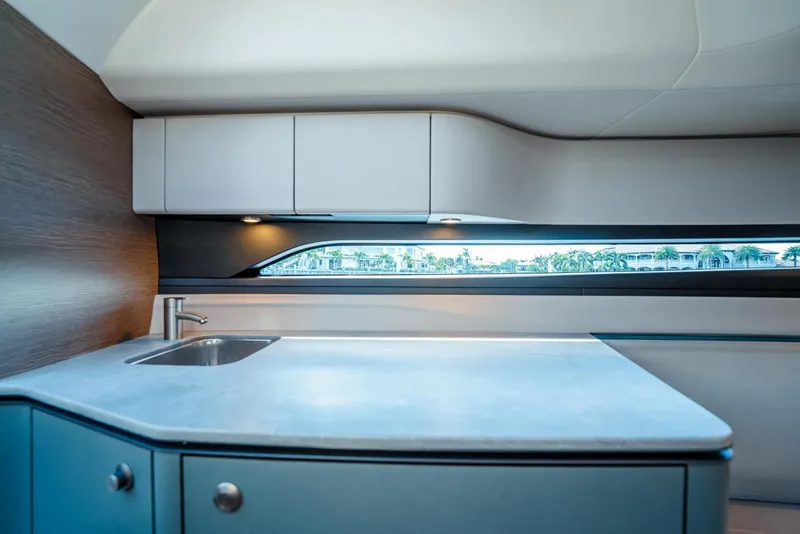 Slide: The Image of Princess R Class 35 2022 - 3491146