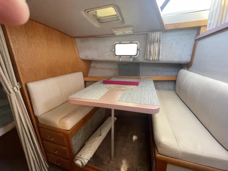 Slide: The Image of Mainship Nantucket 1988 - 3491703