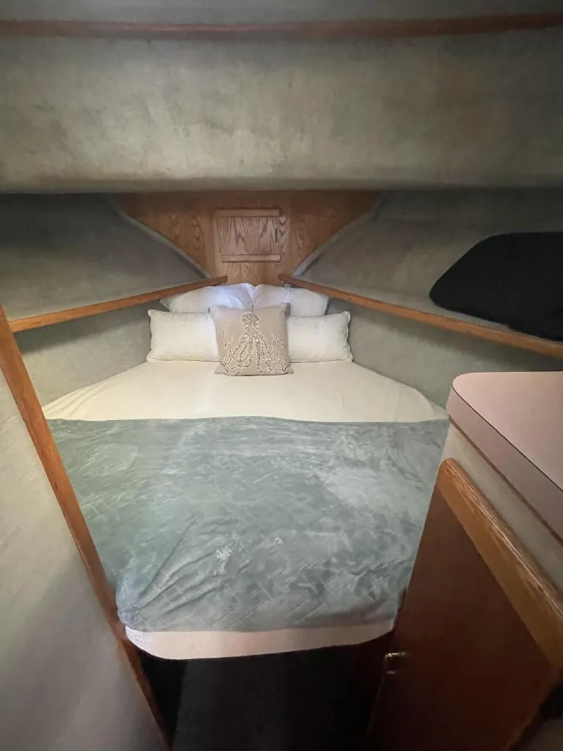 Slide: The Image of Mainship Nantucket 1988 - 3491707