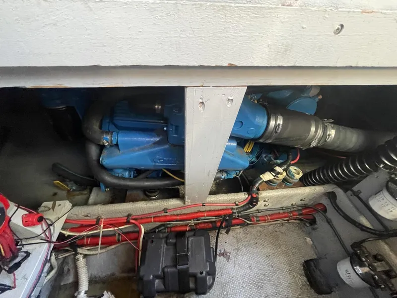 Slide: The Image of Mainship Nantucket 1988 - 3491713