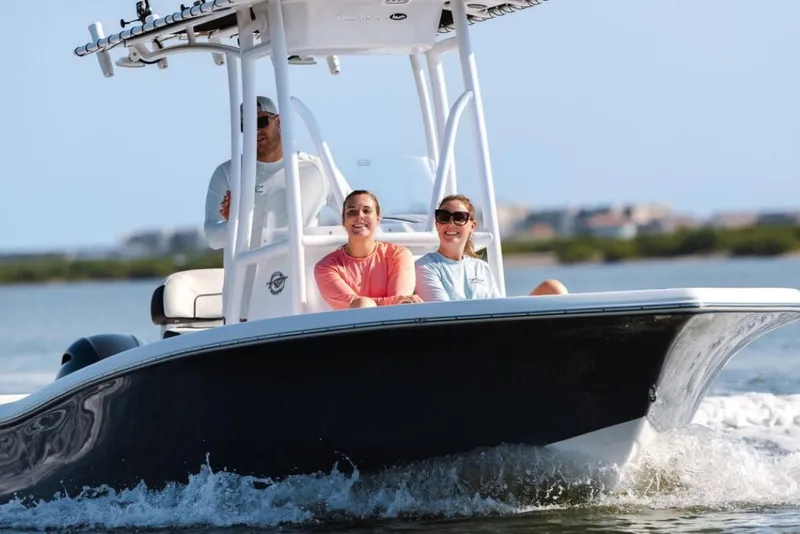 Slide: The Image of Tidewater 198 CC Adventure 2023 - 3492398