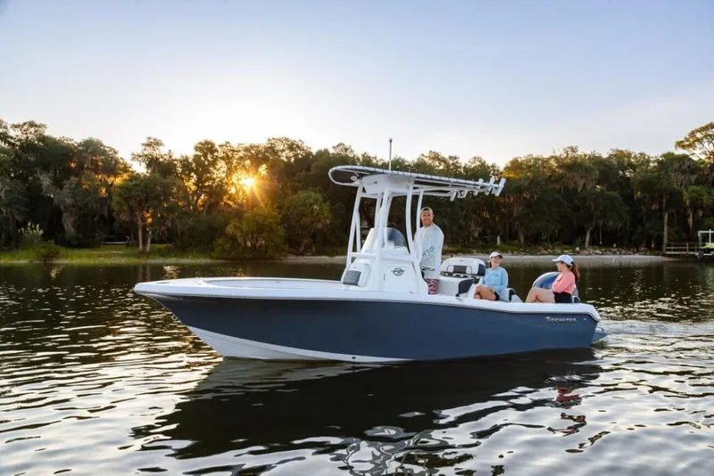 Slide: The Image of Tidewater 198 CC Adventure 2023 - 3492390