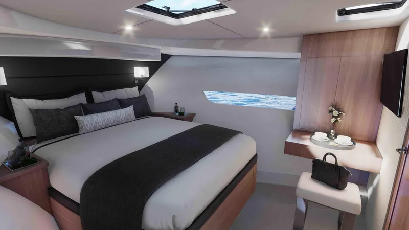 Slide: The Image of 605 Interior Master Forward - 3495381