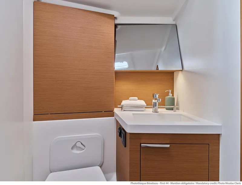 Slide: The Image of Beneteau FIRST 44 PERFORMANCE  - 3497134