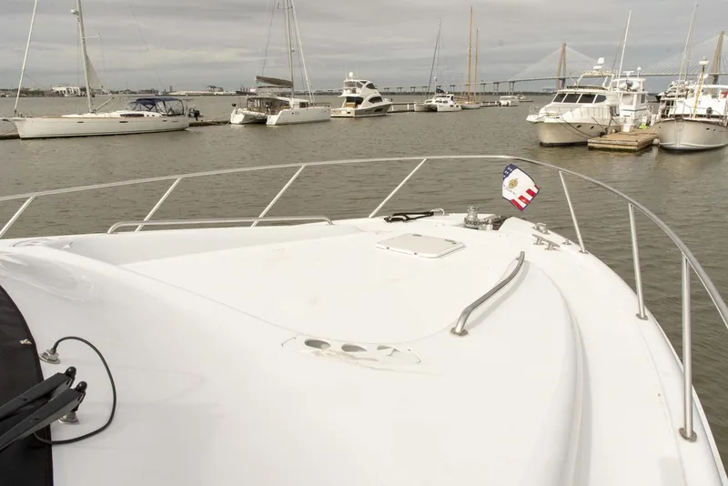 Slide: The Image of Hatteras Raised Pilothouse Motor Yacht 2002 - 3519906