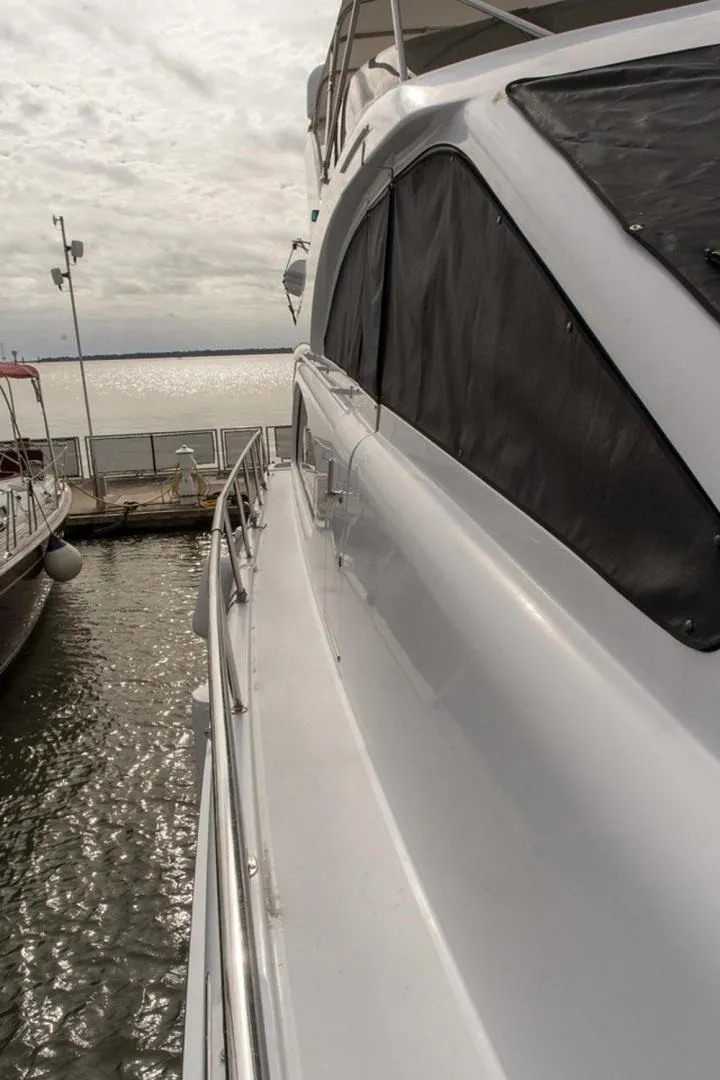 Slide: The Image of Hatteras Raised Pilothouse Motor Yacht 2002 - 3519907