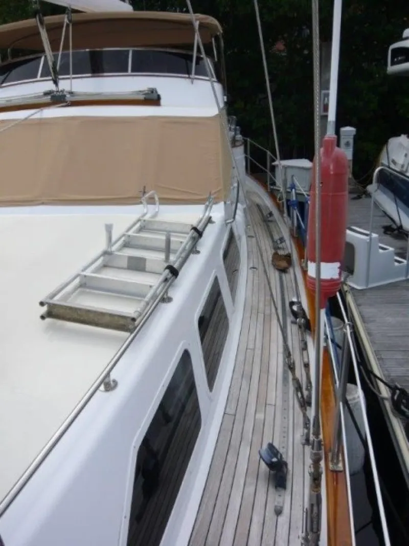 Slide: The Image of Cheoy Lee Motorsailer 1990 - 3501663