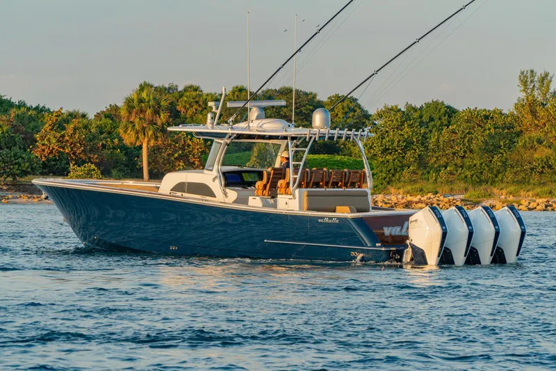 Slide: The Image of Valhalla Boatworks V-46 Center Console 2027 - 3510179