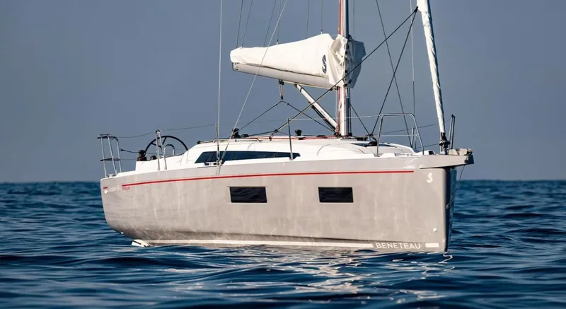 Slide: The Image of Beneteau Oceanis 34.1 2023 - 3520952