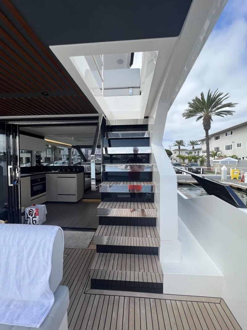 Slide: The Image of Astondoa AS5 2022 - 3524213