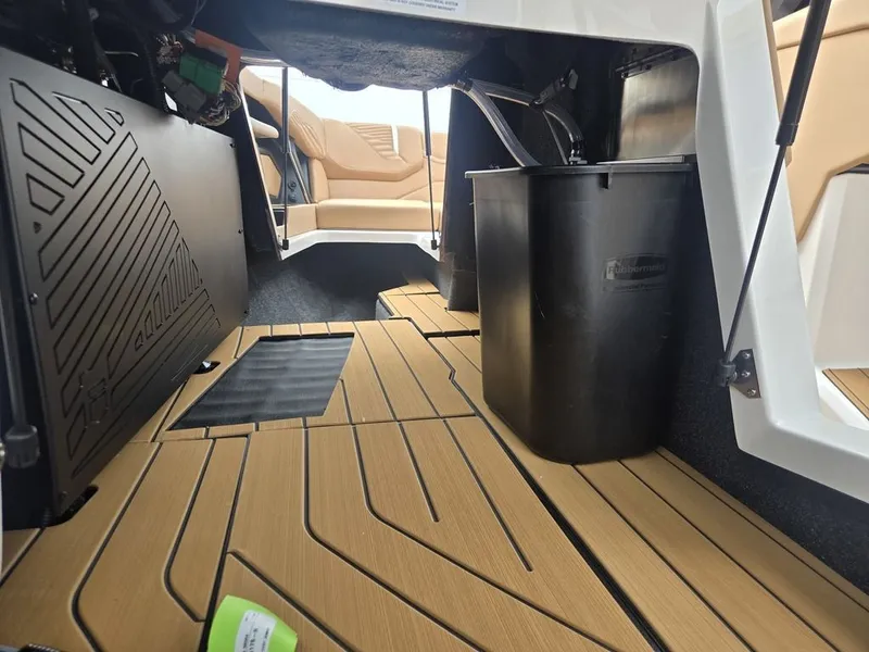 Slide: The Image of MasterCraft X22 2027 - 54