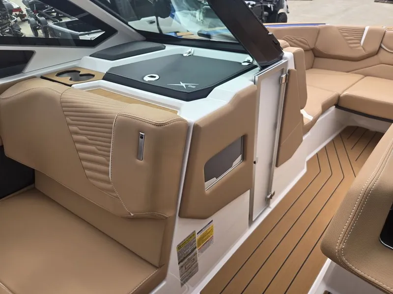 Slide: The Image of MasterCraft X22 2027 - 43