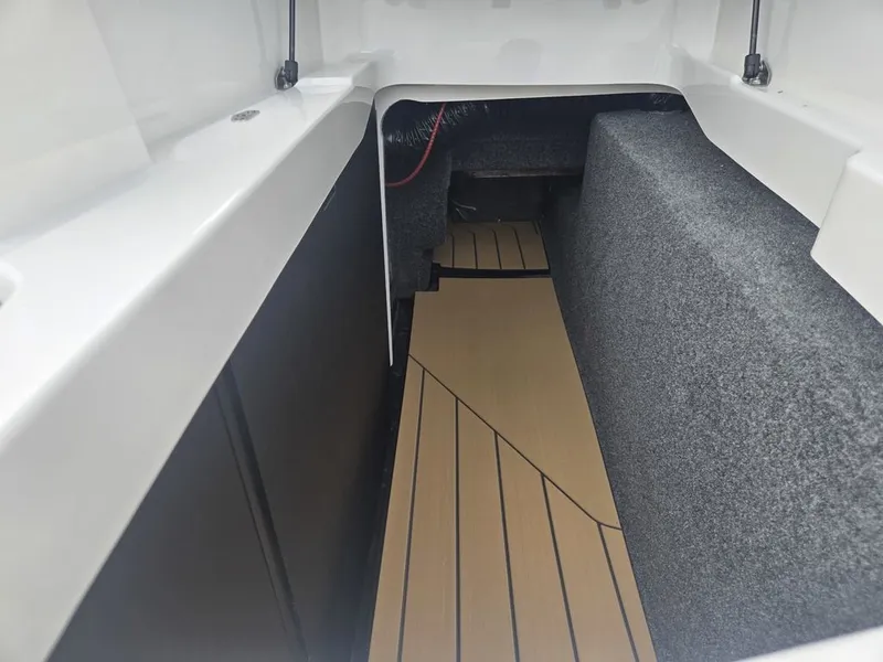 Slide: The Image of MasterCraft X22 2027 - 22