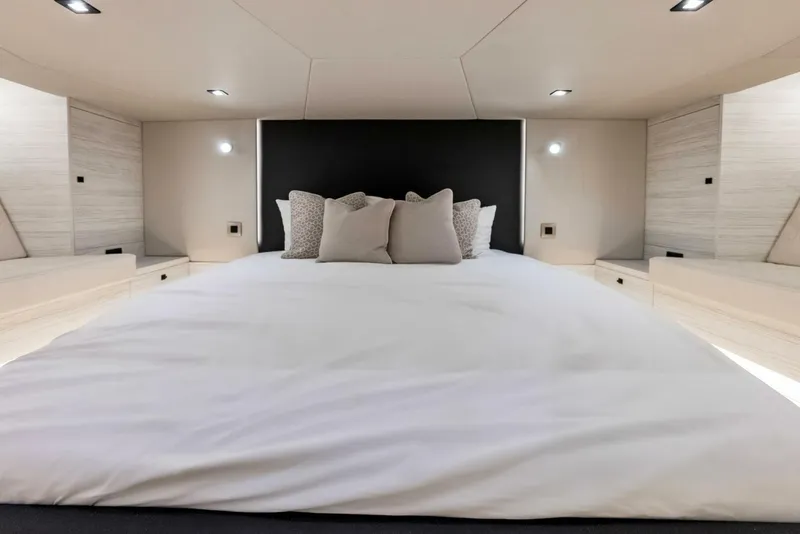 Slide: The Image of Cabin - 4327710