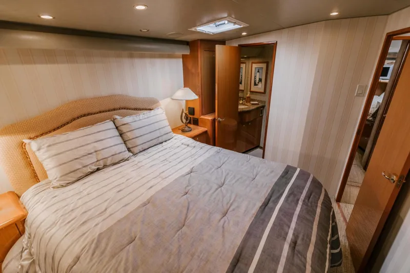 Slide: The Image of 2003 Viking 56 Convertible - SECTACULAR BID - 3543622