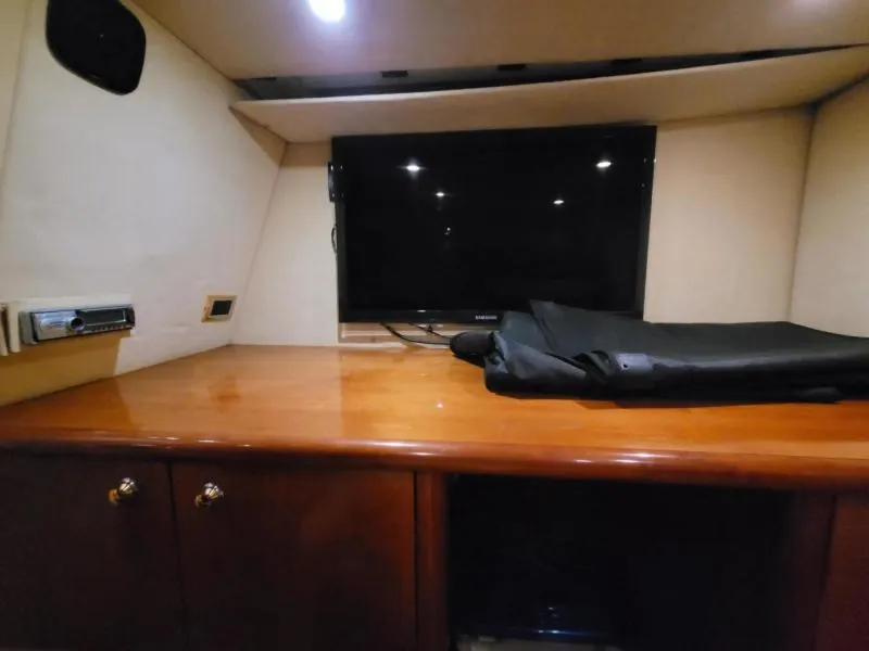 Slide: The Image of Sunseeker Predator 58 1999 - 3546385