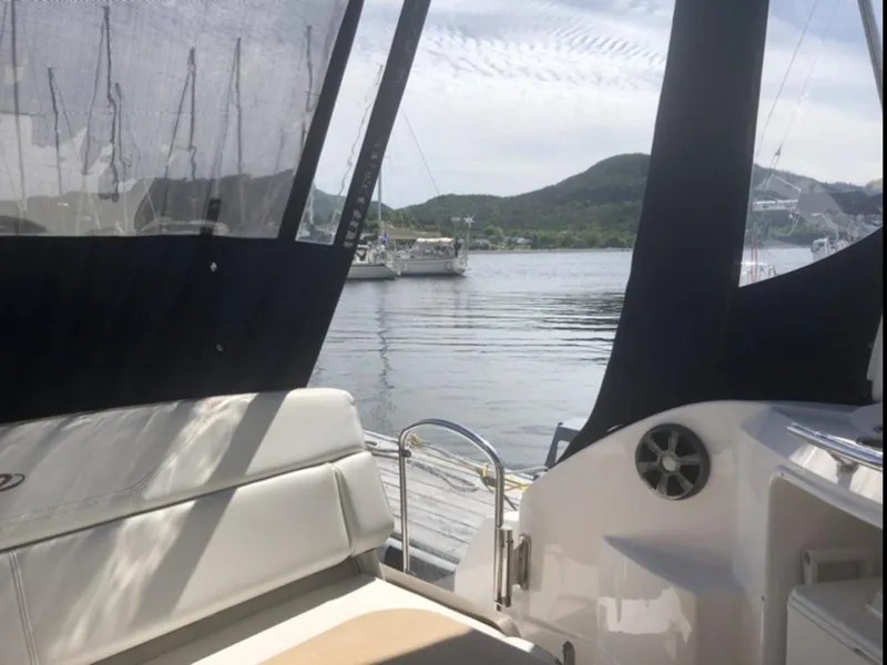 Slide: The Image of Regal Express 2017 - 3701134