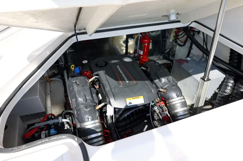 Slide: The Image of Regal Express 2017 - 3701144