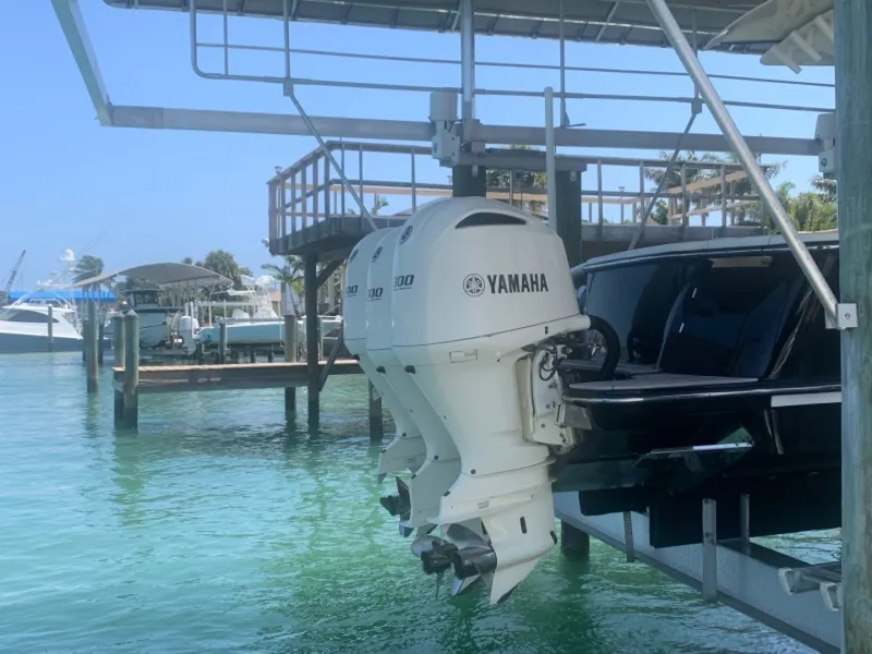 Slide: The Image of Scout 350 LXF 2014 - 3550829