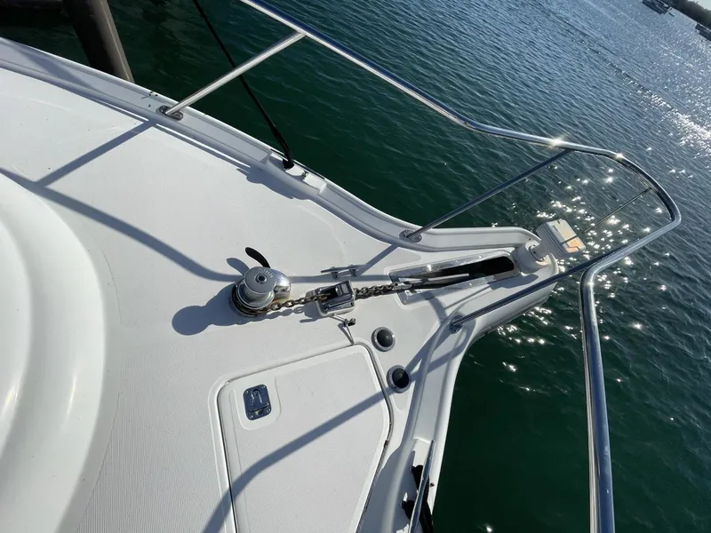 Slide: The Image of Tiara Sovran 2005 - 3553003