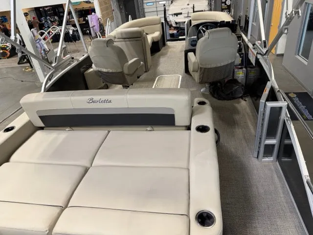 Slide: The Image of Barletta Boats C CLASS C22UC 2021 - 8
