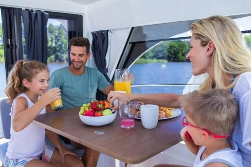Slide: The Image of Beneteau Antares 9 OB 2023 - 3555264