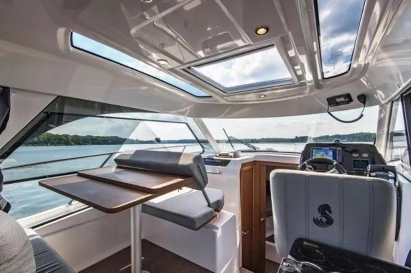 Slide: The Image of Beneteau Antares 9 OB 2023 - 3555257