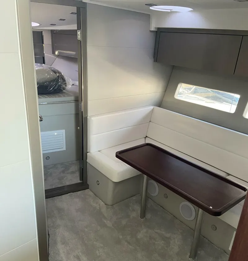 Slide: The Image of Schaefer 400 2022 - 3781338