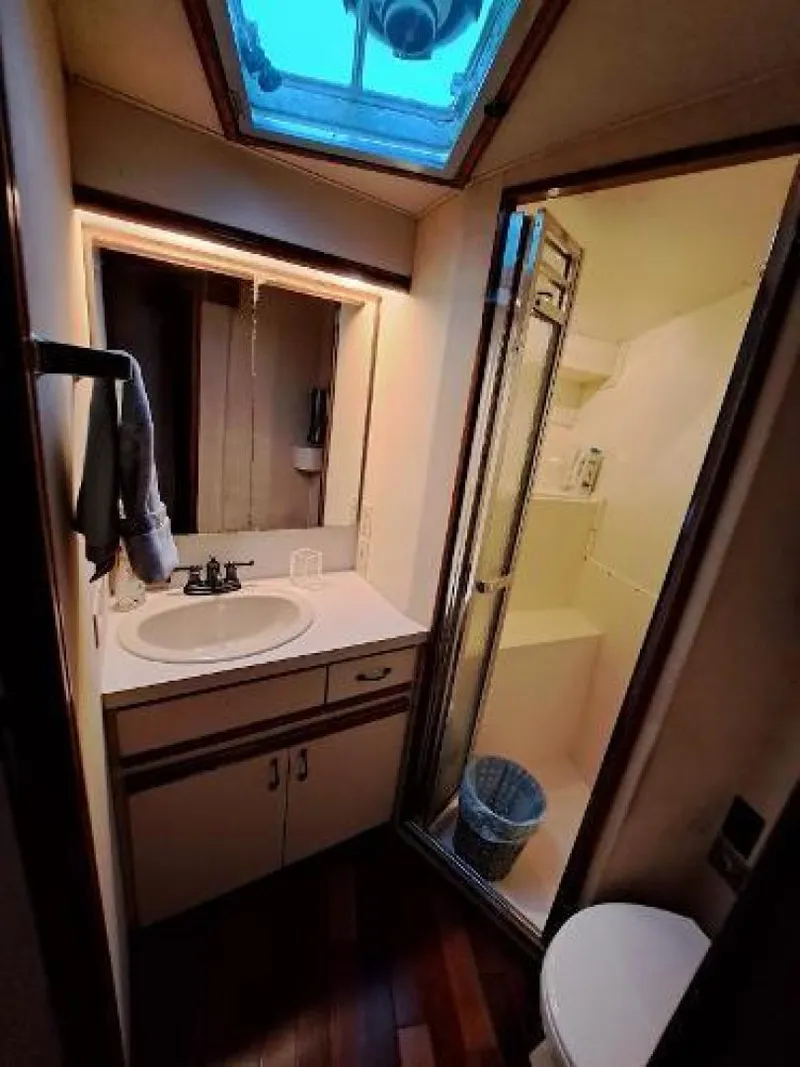 Slide: The Image of Bertram 46III Convertible 1986 - 3558177