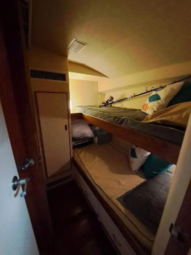 Slide: The Image of Bertram 46III Convertible 1986 - 3558180