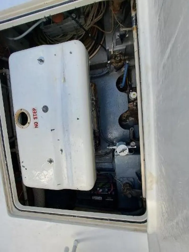 Slide: The Image of Bertram 46III Convertible 1986 - 3558184