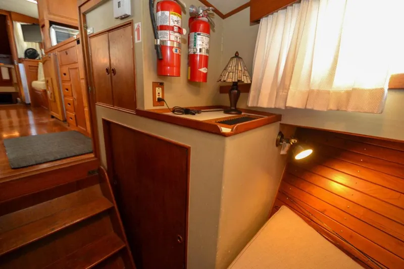 Slide: The Image of V-Berth Locker - 3623145