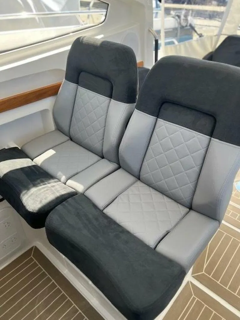 Slide: The Image of Nimbus W9 2023 - 3781707