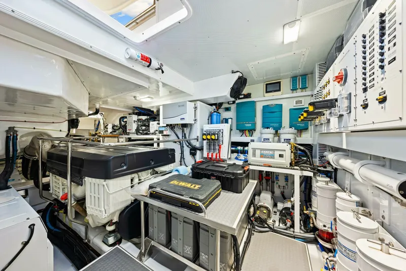 Slide: The Image of Belize 66 Daybridge 2025 - 5136868