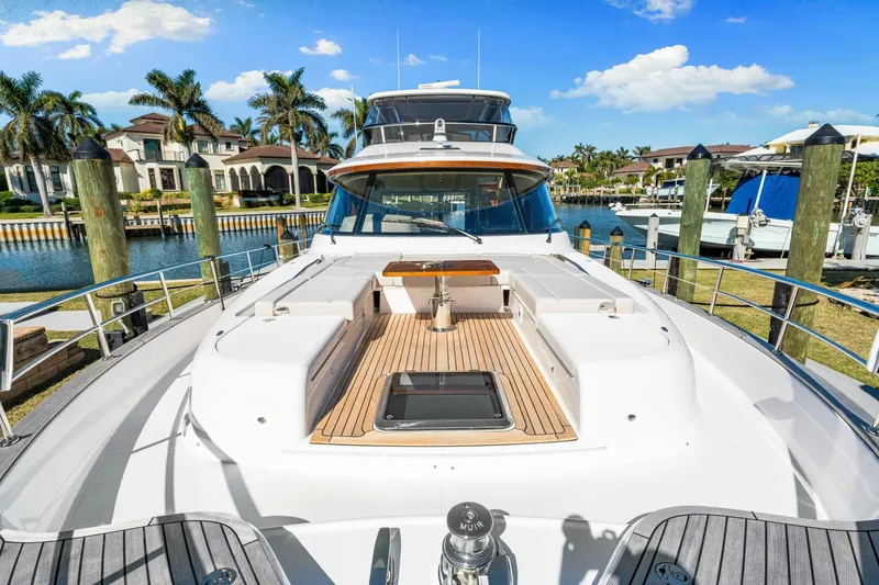 Slide: The Image of Belize 66 Daybridge 2025 - 5136797