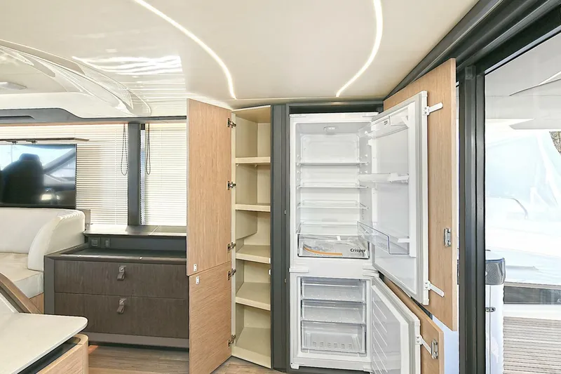 Slide: The Image of Absolute 52 Fly 2026 - 4153550