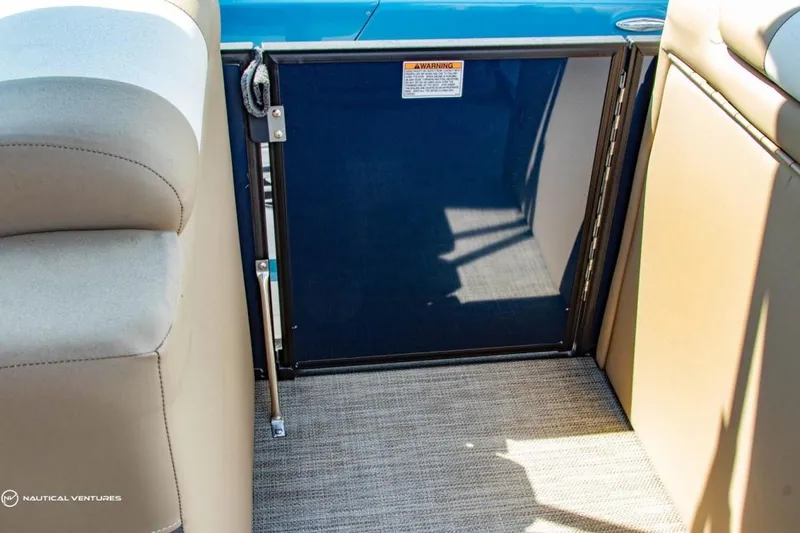 Slide: The Image of SunChaser Eclipse 8523 SSB 2023 - 3614318