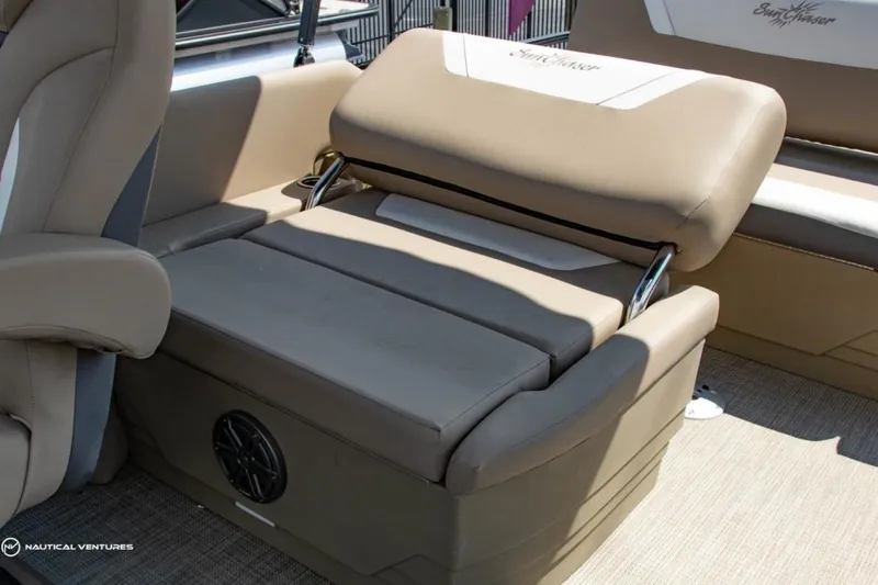 Slide: The Image of SunChaser Eclipse 8523 SSB 2023 - 3614327