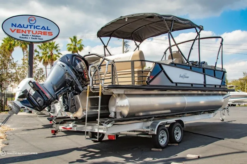 Slide: The Image of SunChaser Eclipse 8523 SSB 2023 - 3614302