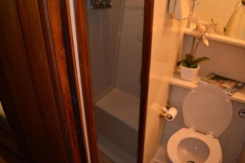 Slide: The Image of Viking Motor Yacht 1989 - 3610629