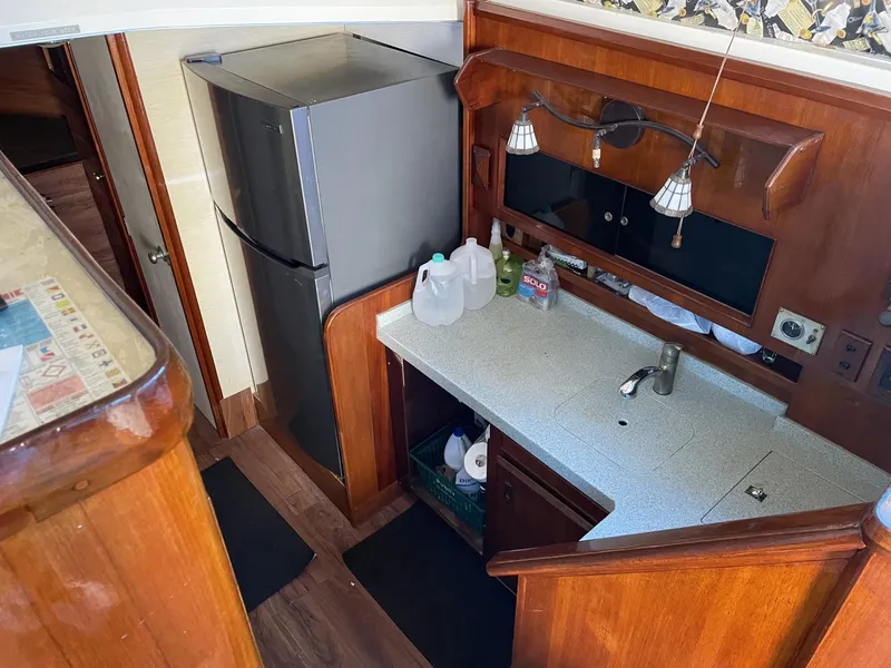 Slide: The Image of Bertram 42 Convertible 1984 - 3621560