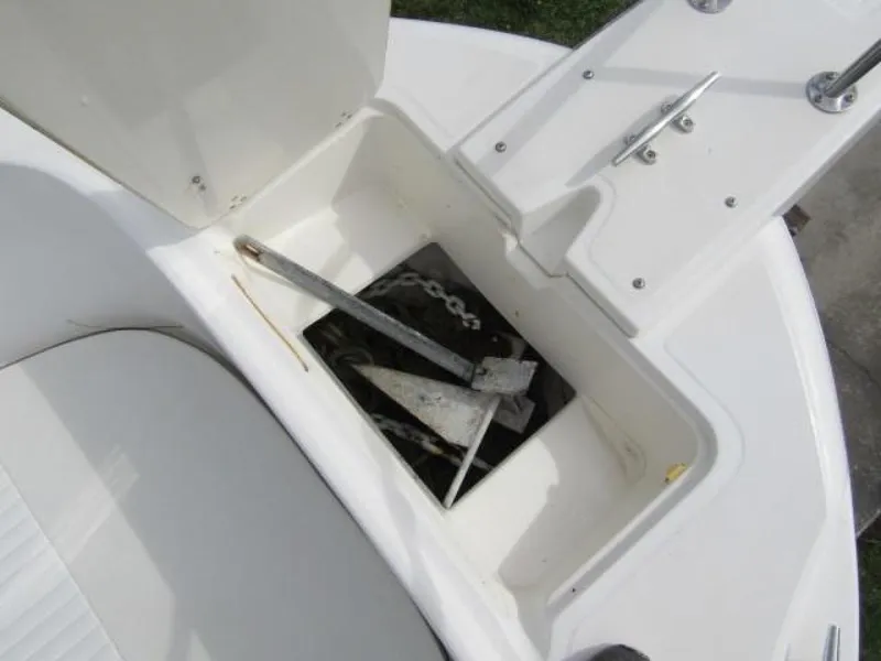 Slide: The Image of Boston Whaler 23 Outrage 1999 - 3620771