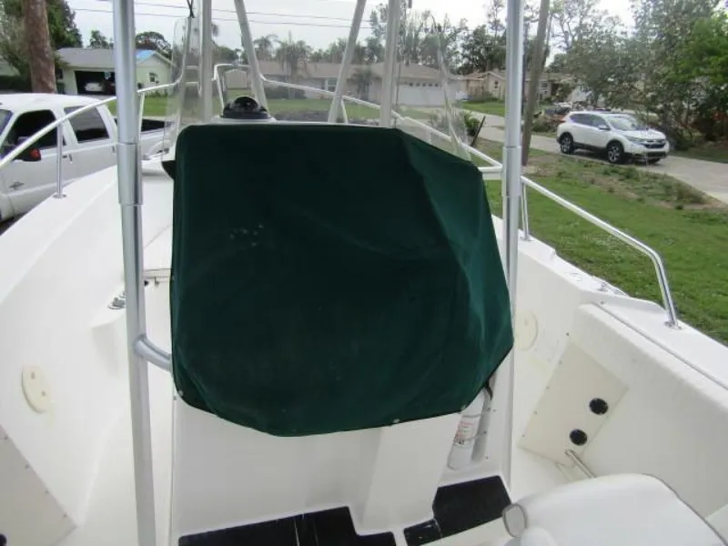 Slide: The Image of Boston Whaler 23 Outrage 1999 - 3620778