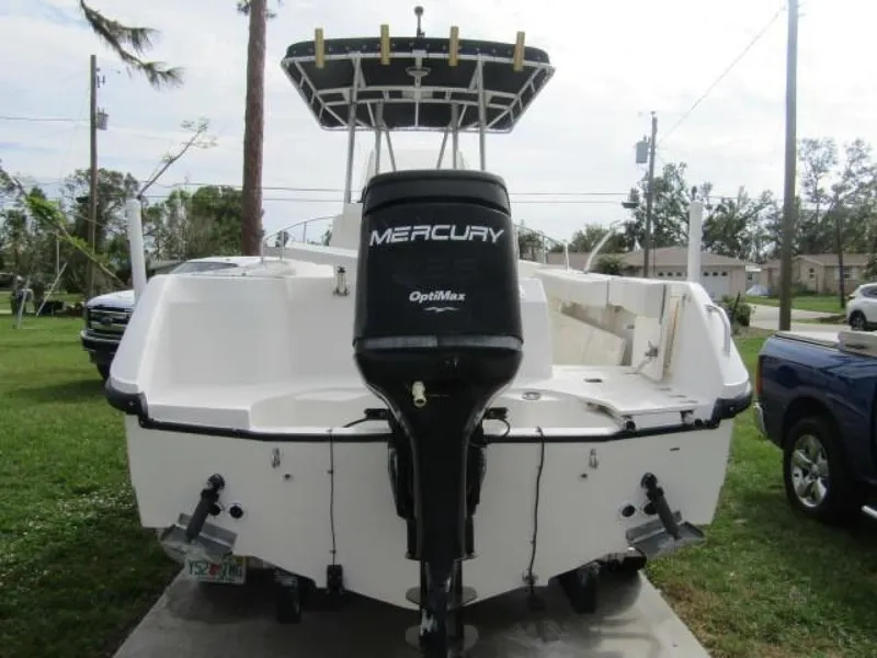 Slide: The Image of Boston Whaler 23 Outrage 1999 - 3620755