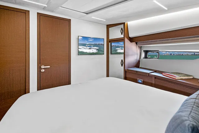 Slide: The Image of Prestige 520 Fly 2022 - 71