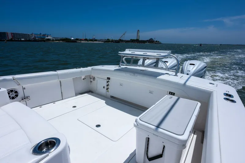 Slide: The Image of 37 Regulator 2022 Dave 17 - 5454888