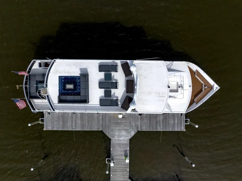 Slide: The Image of Fantasy 82 Coastal Yacht 2008 - 3637998
