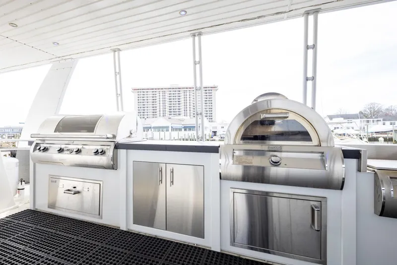 Slide: The Image of Fantasy 82 Coastal Yacht 2008 - 3638005